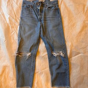 Levi’s wedgie straight size 26